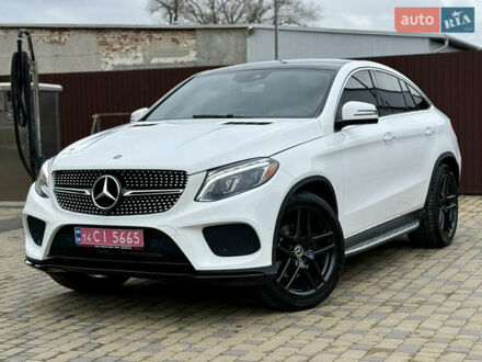 Белый Мерседес GLE-Class Coupe, объемом двигателя 3 л и пробегом 91 тыс. км за 44000 $, фото 1 на Automoto.ua