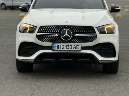 Білий Мерседес GLE-Class Coupe, об'ємом двигуна 2 л та пробігом 49 тис. км за 87500 $, фото 1 на Automoto.ua