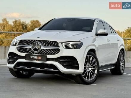 Мерседес GLE-Class Coupe 2022 у Києві на Automoto.ua Білий Мерседес GLE-Class Coupe, об'ємом двигуна 2 л та пробігом 18 тис. км за 96800 $, фото 1 на Automoto.ua