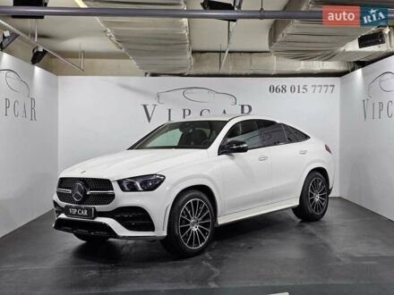 Белый Мерседес GLE-Class Coupe, объемом двигателя 1.99 л и пробегом 15 тыс. км за 86999 $, фото 1 на Automoto.ua