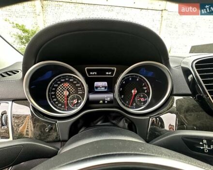 Черный Мерседес GLE-Class Coupe, объемом двигателя 3 л и пробегом 192 тыс. км за 35500 $, фото 26 на Automoto.ua