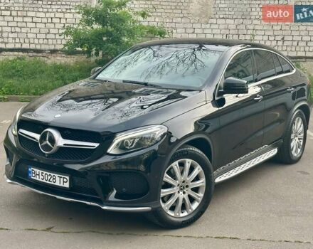 Черный Мерседес GLE-Class Coupe, объемом двигателя 3 л и пробегом 192 тыс. км за 35500 $, фото 1 на Automoto.ua