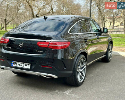 Черный Мерседес GLE-Class Coupe, объемом двигателя 3 л и пробегом 98 тыс. км за 39900 $, фото 53 на Automoto.ua