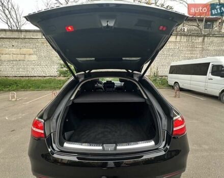 Черный Мерседес GLE-Class Coupe, объемом двигателя 3 л и пробегом 192 тыс. км за 35500 $, фото 38 на Automoto.ua