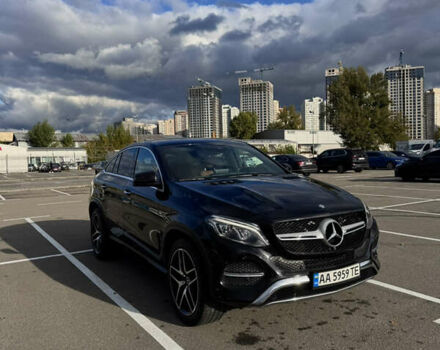 Черный Мерседес GLE-Class Coupe, объемом двигателя 3 л и пробегом 99 тыс. км за 41500 $, фото 5 на Automoto.ua