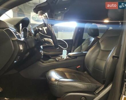 Черный Мерседес GLE-Class Coupe, объемом двигателя 3 л и пробегом 169 тыс. км за 18700 $, фото 7 на Automoto.ua