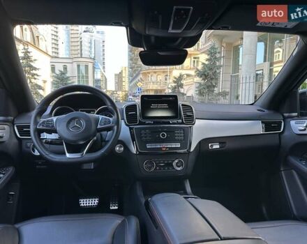 Черный Мерседес GLE-Class Coupe, объемом двигателя 3 л и пробегом 47 тыс. км за 45900 $, фото 69 на Automoto.ua