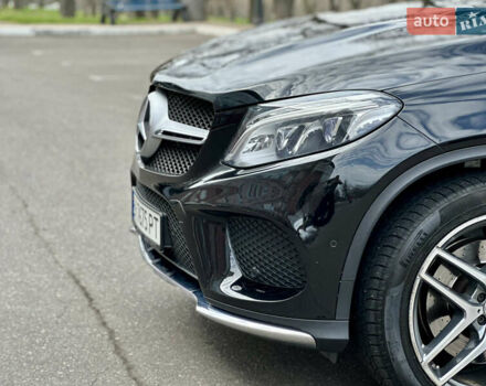 Черный Мерседес GLE-Class Coupe, объемом двигателя 3 л и пробегом 98 тыс. км за 39900 $, фото 10 на Automoto.ua