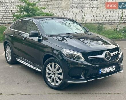 Черный Мерседес GLE-Class Coupe, объемом двигателя 3 л и пробегом 192 тыс. км за 35500 $, фото 3 на Automoto.ua