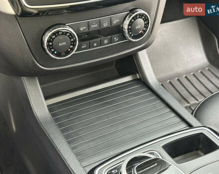 Черный Мерседес GLE-Class Coupe, объемом двигателя 2.99 л и пробегом 180 тыс. км за 33500 $, фото 73 на Automoto.ua