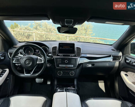Черный Мерседес GLE-Class Coupe, объемом двигателя 2.99 л и пробегом 170 тыс. км за 39900 $, фото 7 на Automoto.ua