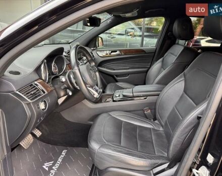 Мерседес GLE-Class Coupe 2016 в Одессе на Automoto.ua Черный Мерседес GLE-Class Coupe, объемом двигателя 3 л и пробегом 135 тыс. км за 42900 $, фото 7 на Automoto.ua