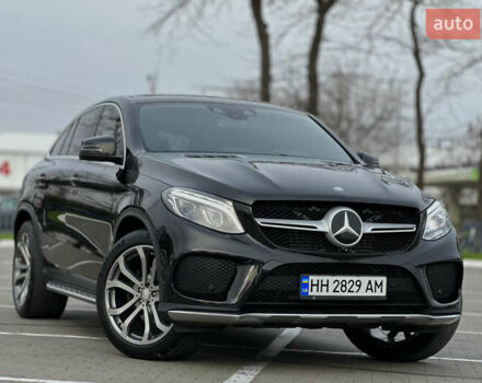 Черный Мерседес GLE-Class Coupe, объемом двигателя 2.99 л и пробегом 180 тыс. км за 33500 $, фото 1 на Automoto.ua
