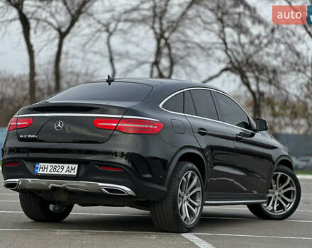Черный Мерседес GLE-Class Coupe, объемом двигателя 2.99 л и пробегом 180 тыс. км за 33500 $, фото 2 на Automoto.ua