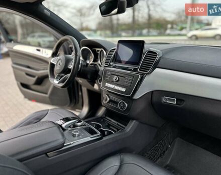 Черный Мерседес GLE-Class Coupe, объемом двигателя 2.99 л и пробегом 180 тыс. км за 33500 $, фото 48 на Automoto.ua