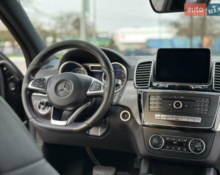 Черный Мерседес GLE-Class Coupe, объемом двигателя 2.99 л и пробегом 180 тыс. км за 33500 $, фото 61 на Automoto.ua
