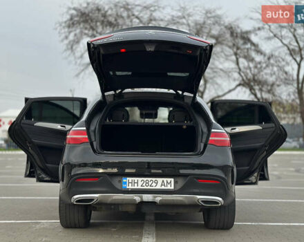 Черный Мерседес GLE-Class Coupe, объемом двигателя 2.99 л и пробегом 180 тыс. км за 33500 $, фото 26 на Automoto.ua