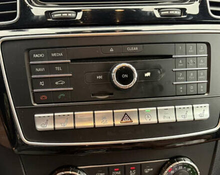 Черный Мерседес GLE-Class Coupe, объемом двигателя 3 л и пробегом 238 тыс. км за 32000 $, фото 9 на Automoto.ua