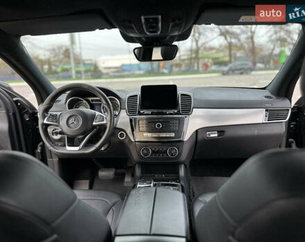 Черный Мерседес GLE-Class Coupe, объемом двигателя 2.99 л и пробегом 180 тыс. км за 33500 $, фото 41 на Automoto.ua