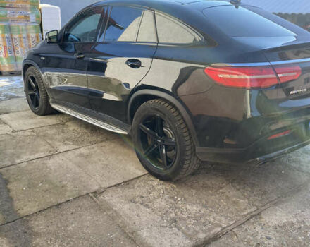 Черный Мерседес GLE-Class Coupe, объемом двигателя 3 л и пробегом 133 тыс. км за 42000 $, фото 2 на Automoto.ua
