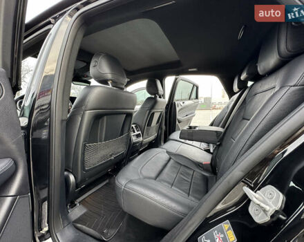 Черный Мерседес GLE-Class Coupe, объемом двигателя 2.99 л и пробегом 180 тыс. км за 33500 $, фото 34 на Automoto.ua