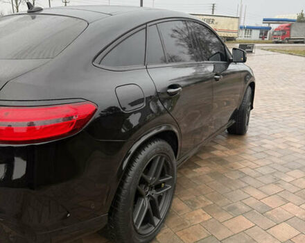 Черный Мерседес GLE-Class Coupe, объемом двигателя 2.99 л и пробегом 171 тыс. км за 45500 $, фото 7 на Automoto.ua
