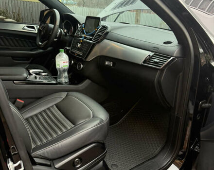 Черный Мерседес GLE-Class Coupe, объемом двигателя 2.99 л и пробегом 171 тыс. км за 45500 $, фото 43 на Automoto.ua