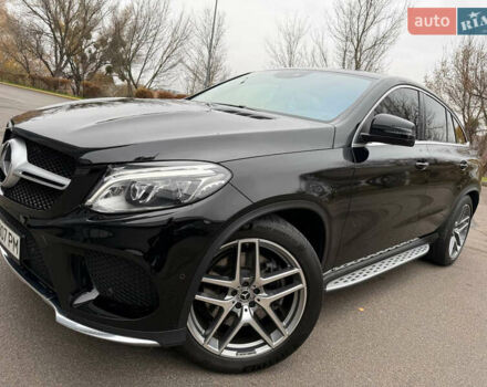 Черный Мерседес GLE-Class Coupe, объемом двигателя 3 л и пробегом 65 тыс. км за 45800 $, фото 1 на Automoto.ua