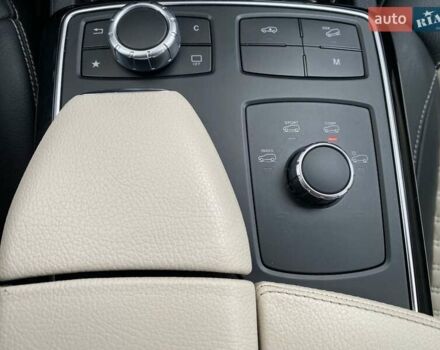 Черный Мерседес GLE-Class Coupe, объемом двигателя 2.99 л и пробегом 188 тыс. км за 39500 $, фото 9 на Automoto.ua