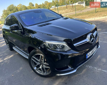 Чорний Мерседес GLE-Class Coupe, об'ємом двигуна 3 л та пробігом 65 тис. км за 46700 $, фото 4 на Automoto.ua
