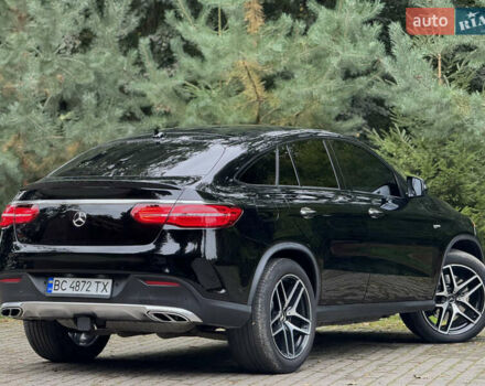 Мерседес GLE-Class Coupe 2017 у Дрогобичі на Automoto.ua Чорний Мерседес GLE-Class Coupe, об'ємом двигуна 3 л та пробігом 96 тис. км за 47999 $, фото 67 на Automoto.ua