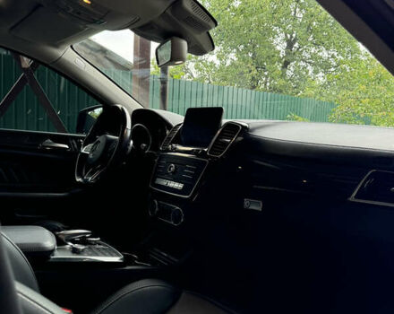 Черный Мерседес GLE-Class Coupe, объемом двигателя 3 л и пробегом 155 тыс. км за 40000 $, фото 9 на Automoto.ua
