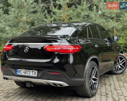 Мерседес GLE-Class Coupe 2017 у Дрогобичі на Automoto.ua Чорний Мерседес GLE-Class Coupe, об'ємом двигуна 3 л та пробігом 96 тис. км за 47999 $, фото 69 на Automoto.ua