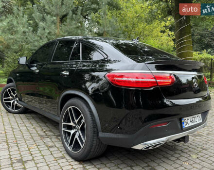 Мерседес GLE-Class Coupe 2017 у Дрогобичі на Automoto.ua Чорний Мерседес GLE-Class Coupe, об'ємом двигуна 3 л та пробігом 96 тис. км за 47999 $, фото 102 на Automoto.ua