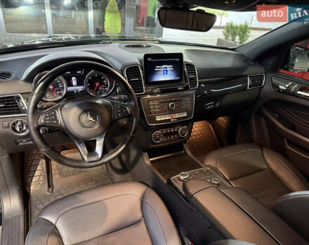 Чорний Мерседес GLE-Class Coupe, об'ємом двигуна 2.93 л та пробігом 165 тис. км за 47000 $, фото 9 на Automoto.ua
