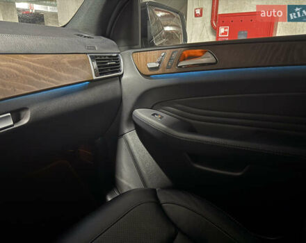Чорний Мерседес GLE-Class Coupe, об'ємом двигуна 3 л та пробігом 108 тис. км за 45500 $, фото 32 на Automoto.ua