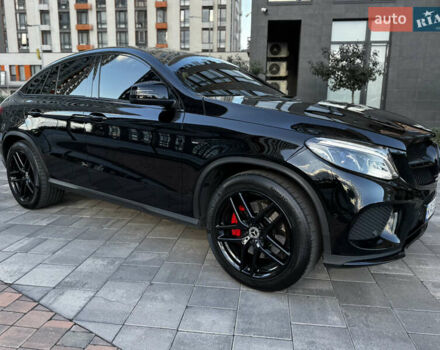 Черный Мерседес GLE-Class Coupe, объемом двигателя 3 л и пробегом 237 тыс. км за 45900 $, фото 4 на Automoto.ua