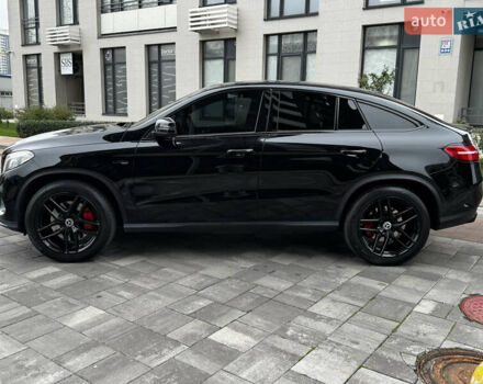 Черный Мерседес GLE-Class Coupe, объемом двигателя 3 л и пробегом 237 тыс. км за 43900 $, фото 2 на Automoto.ua