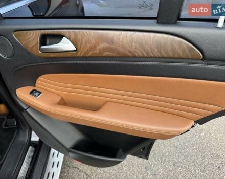 Чорний Мерседес GLE-Class Coupe, об'ємом двигуна 3 л та пробігом 82 тис. км за 46900 $, фото 45 на Automoto.ua