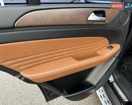 Чорний Мерседес GLE-Class Coupe, об'ємом двигуна 3 л та пробігом 82 тис. км за 46900 $, фото 29 на Automoto.ua