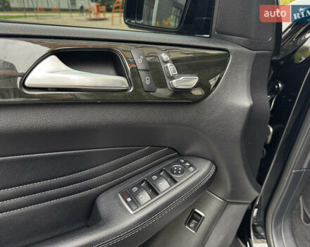 Черный Мерседес GLE-Class Coupe, объемом двигателя 3 л и пробегом 237 тыс. км за 44900 $, фото 12 на Automoto.ua