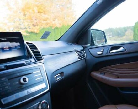 Черный Мерседес GLE-Class Coupe, объемом двигателя 3 л и пробегом 137 тыс. км за 47777 $, фото 20 на Automoto.ua