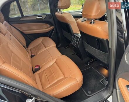 Чорний Мерседес GLE-Class Coupe, об'ємом двигуна 3 л та пробігом 82 тис. км за 46900 $, фото 44 на Automoto.ua