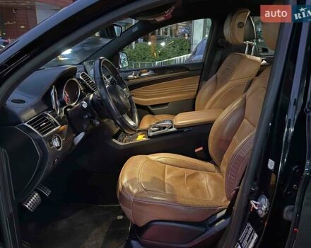 Чорний Мерседес GLE-Class Coupe, об'ємом двигуна 3 л та пробігом 61 тис. км за 49900 $, фото 19 на Automoto.ua