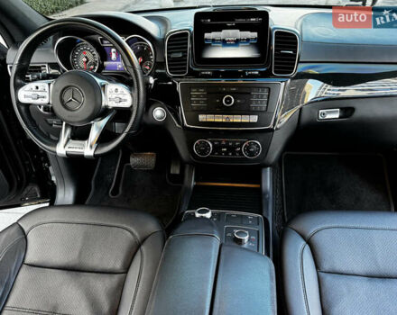 Черный Мерседес GLE-Class Coupe, объемом двигателя 3 л и пробегом 237 тыс. км за 45900 $, фото 29 на Automoto.ua