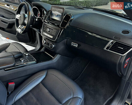 Черный Мерседес GLE-Class Coupe, объемом двигателя 3 л и пробегом 237 тыс. км за 45900 $, фото 26 на Automoto.ua
