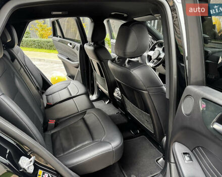 Черный Мерседес GLE-Class Coupe, объемом двигателя 3 л и пробегом 237 тыс. км за 43900 $, фото 21 на Automoto.ua