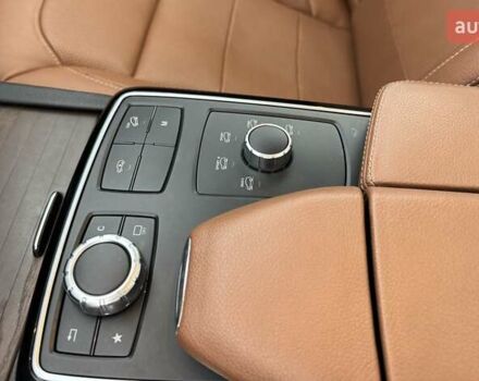 Чорний Мерседес GLE-Class Coupe, об'ємом двигуна 3 л та пробігом 82 тис. км за 46900 $, фото 23 на Automoto.ua