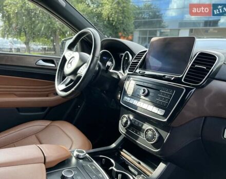 Черный Мерседес GLE-Class Coupe, объемом двигателя 3 л и пробегом 83 тыс. км за 49000 $, фото 12 на Automoto.ua