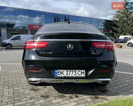 Черный Мерседес GLE-Class Coupe, объемом двигателя 3 л и пробегом 83 тыс. км за 49000 $, фото 5 на Automoto.ua